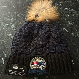 New England Patriots Salute to Service Women’s Winter Hat NWT